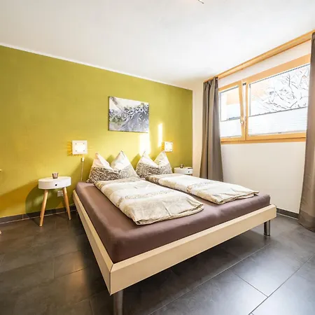 Chasa Sotcha Dadora 698 Daire *