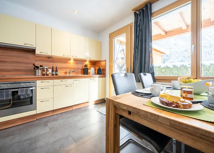 Apartment Chasa Sotcha Dadora 698 *