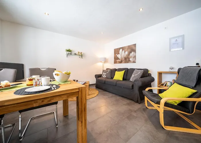 Chasa Sotchà Dadora 698 Appartement Scuol